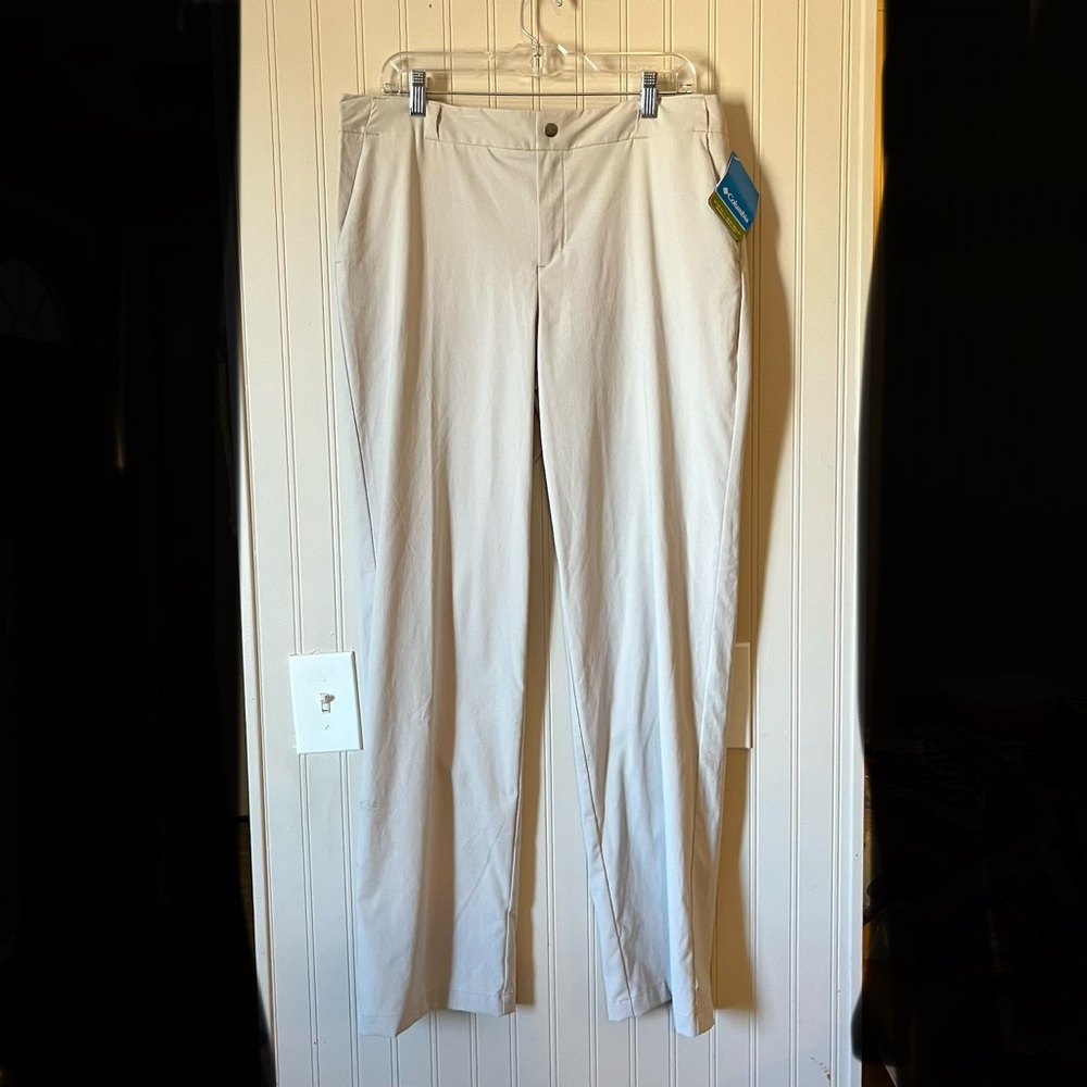 NWT Columbia Women Chino Omni-Shield Pants 14 Regular Straight Beige Tan Preppy